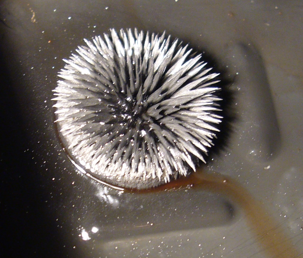 What is the transmission oil pan MKRD.info